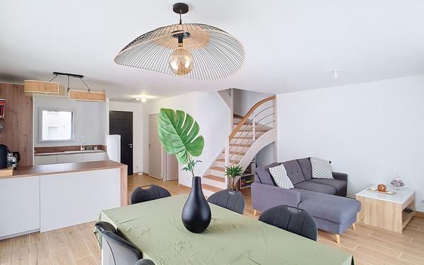 Maison à vendre    4 pièces • 89,56 m2 Vallet