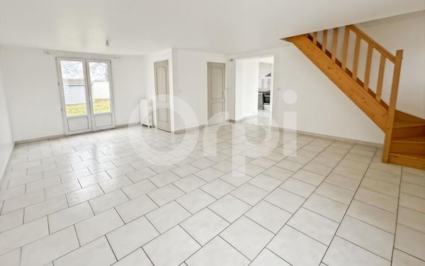 Maison à louer    4 pièces •  La Chapelle-en-Serval