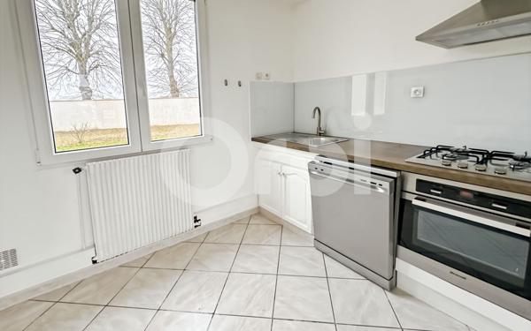 Maison à louer    4 pièces •  La Chapelle-en-Serval