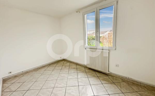 Maison à louer    4 pièces •  La Chapelle-en-Serval