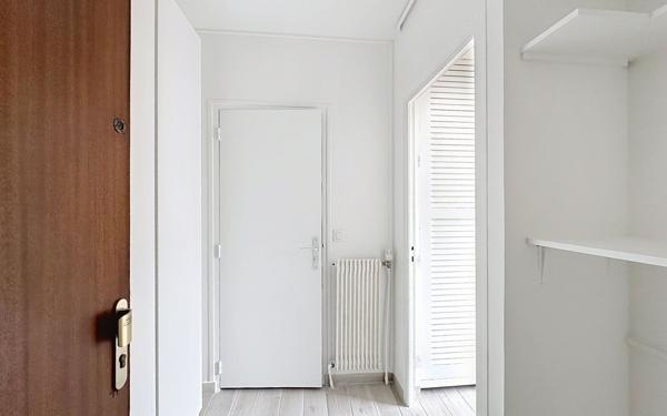 Appartement à louer    1 pièce • 26,55 m2 Joinville-le-Pont