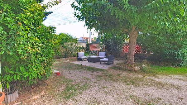 La Couronne : Bastide familiale de 180 m2 (T3 + T5) à 1 km des Plages !!