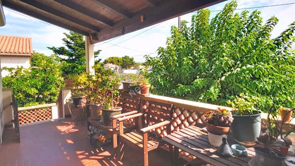 La Couronne : Bastide familiale de 180 m2 (T3 + T5) à 1 km des Plages !!