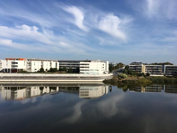 T2 meublé quartier Les Minimes avec terrasse et place de parking