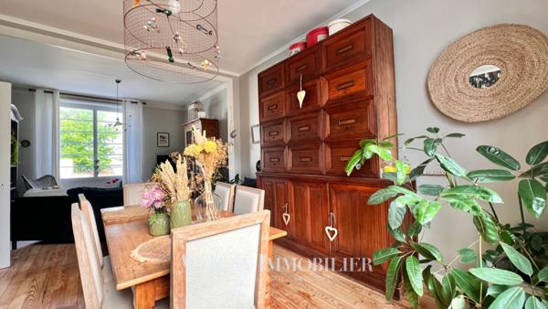 A VENDRE MAISON TYPE 5 AVEC GARAGE - LAROCHELLE LA GENETTE