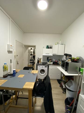 Appartement
                                                                                                                                                                                                                                                                                                                        2 pièce(s)                                                                                                                                                                                                          1 chambre(s)                                                                                                                                                                                                          26  m²
