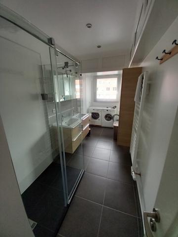 Appartement
                                                                                                                                                                                                                                                                                                                        3 pièce(s)                                                                                                                                                                                                          2 chambre(s)                                                                                                                                                                                                          65  m²