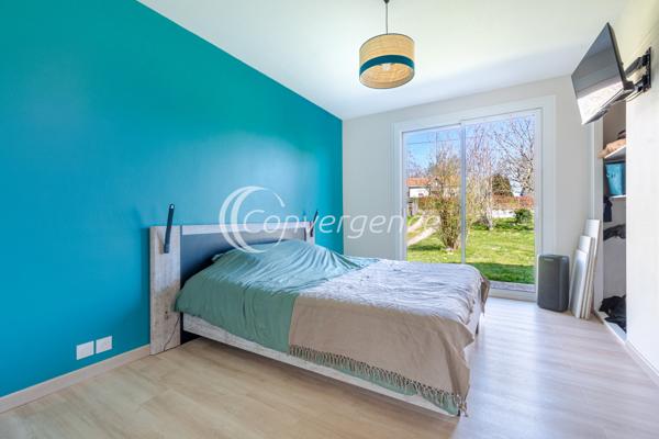 Maison
                                                                                                                                                                                                                                                                                                                        4 pièce(s)                                                                                                                                                                                                          3 chambre(s)                                                                                                                                                                                                          103  m²