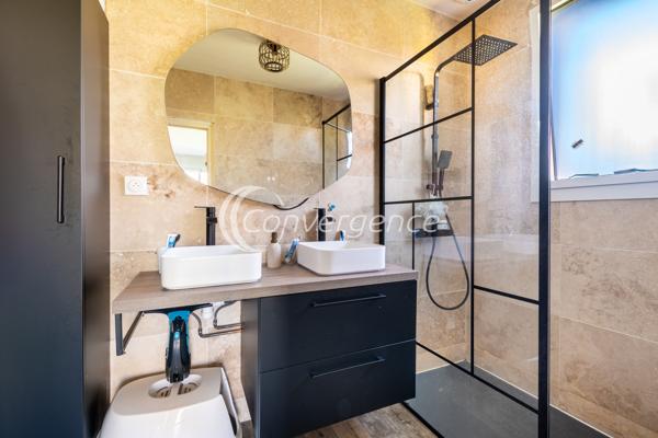 Maison
                                                                                                                                                                                                                                                                                                                        4 pièce(s)                                                                                                                                                                                                          3 chambre(s)                                                                                                                                                                                                          103  m²