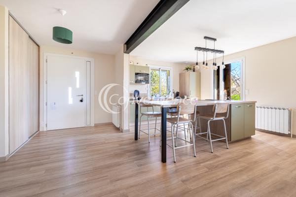 Maison
                                                                                                                                                                                                                                                                                                                        4 pièce(s)                                                                                                                                                                                                          3 chambre(s)                                                                                                                                                                                                          103  m²