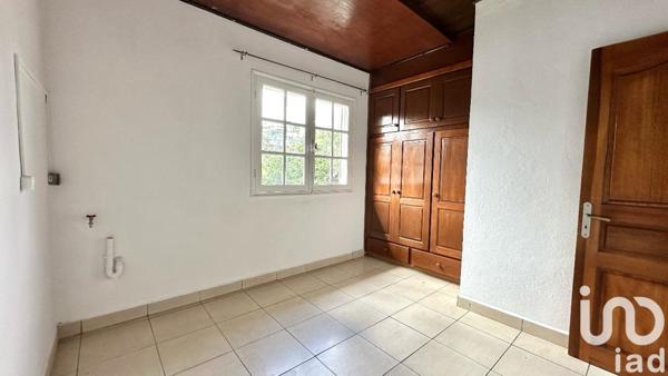 Maison à vendre 11 pièces 215 m² Le Tampon