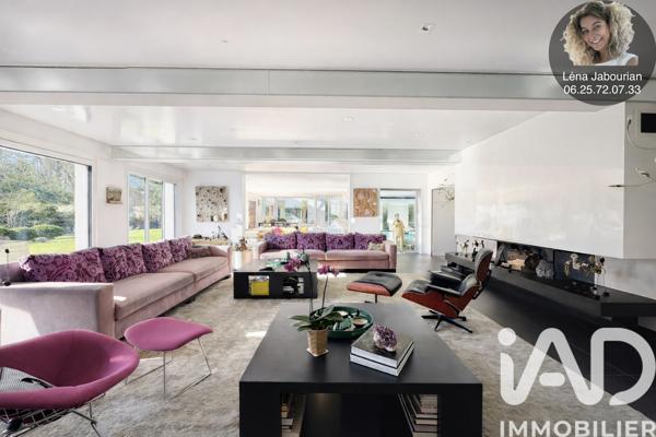 Maison à vendre 11 pièces 1 079 m² Sceaux
