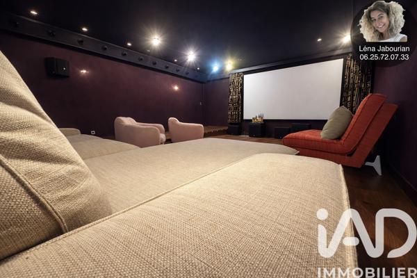 Maison à vendre 11 pièces 1 079 m² Sceaux