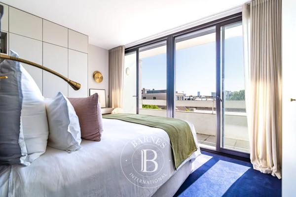 Paris 16ème, Appartement 1 Chambre -  79 m² à vendre