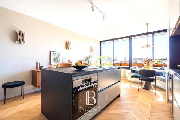 Paris 16ème, Appartement 1 Chambre -  79 m² à vendre