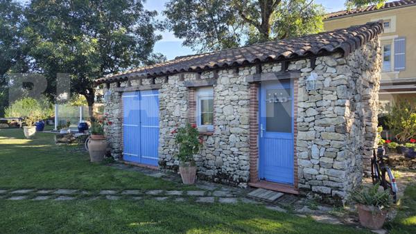 ✨ Propriété d'Exception et Prestations Haut de Gamme à Vielmur-sur-Agout (81570) ✨