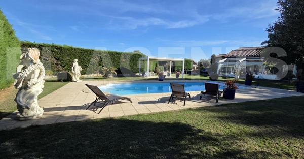 ✨ Propriété d'Exception et Prestations Haut de Gamme à Vielmur-sur-Agout (81570) ✨