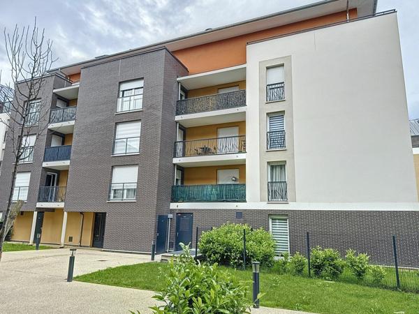 Appartement à vendre    4 pièces • 78 m2 Ozoir-la-Ferrière