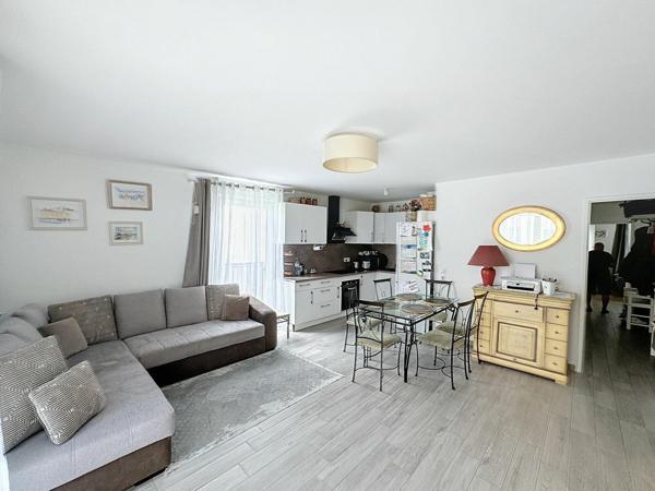 Appartement à vendre    4 pièces • 78 m2 Ozoir-la-Ferrière