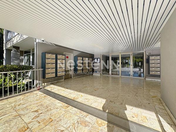 À vendre : Appartement GRAND STUDIO à Antony cave et parking