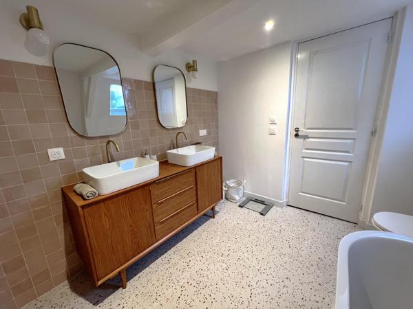 Maison à LINSELLES, 59126 - 6 pièces 155m²