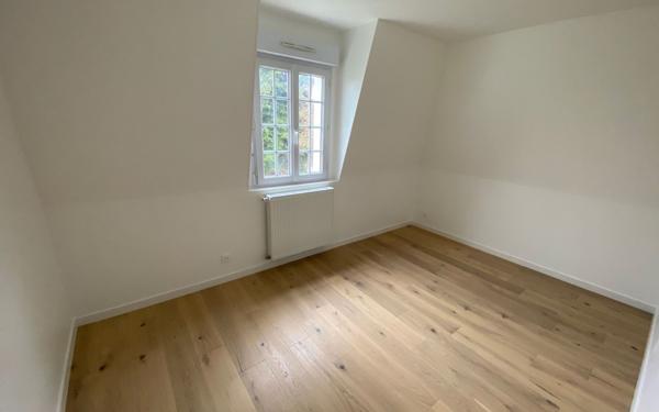 Maison à vendre    6 pièces • 160 m2 Champs-sur-Marne