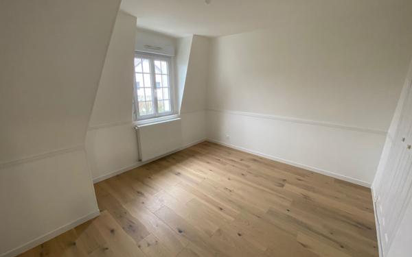 Maison à vendre    6 pièces • 160 m2 Champs-sur-Marne