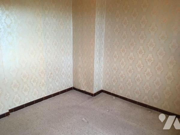 En priorité chez votre Notaire : Maison semi-mitoyenne, localisée dans secteur recherché, à moi...