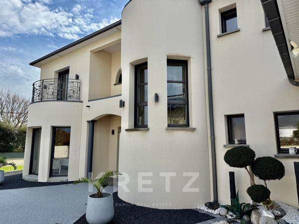 Carolles Baie du Mont St Michel, À 1Km de la plage, maison américaine comtemporaine jardin 14ares