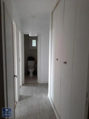 Appartement à louer 4 pièces 76.2m² Angy (60250)