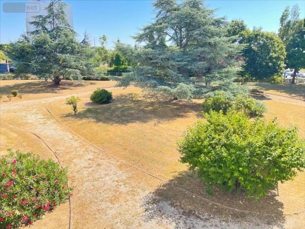 Appartement à vendre à La Rochelle en Charente-Maritime (17000), ref : 17112-396