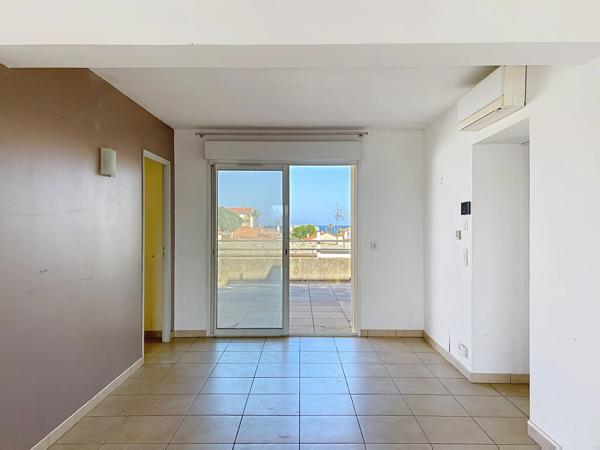 DUPLEX, 140M², DERNIER NIVEAU AVEC 2 TERRASSES ET GARAGE, CANET PLAGE
