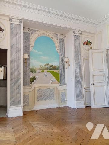 Appartement Duplex à vendre à Orléans, Loiret (45)

Au coeur du centre-ville ancien d'Orléans...