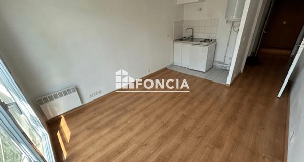 Location Studio 19.2 m² - Antony 92160
