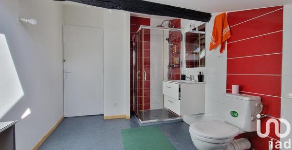 Appartement 2 pièces de 43 m² à Mazamet (81200)