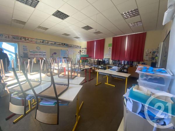 Maison à vendre  8 pièces - 440 m2 CLOYES LES TROIS RIVIERES - 28