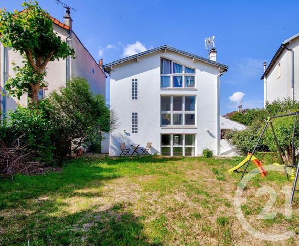 Maison à vendre  6 pièces - 127,88 m2 LES PAVILLONS SOUS BOIS - 93