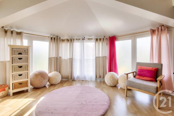 Maison à vendre  6 pièces - 127,88 m2 LES PAVILLONS SOUS BOIS - 93