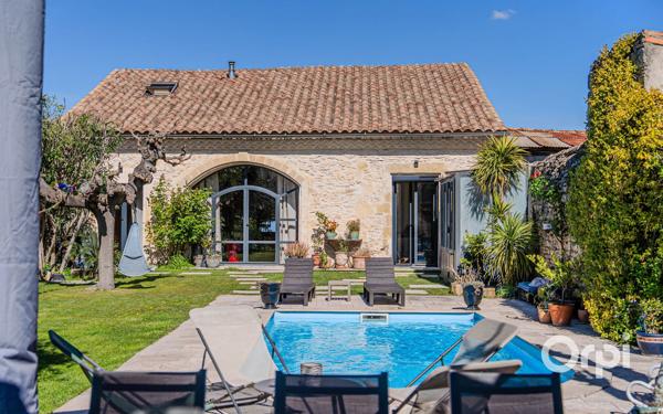 Maison à vendre    7 pièces •  Uchaud