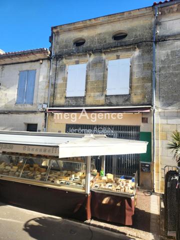 Immeuble à CREON, 33670 - 5 pièces 245m²