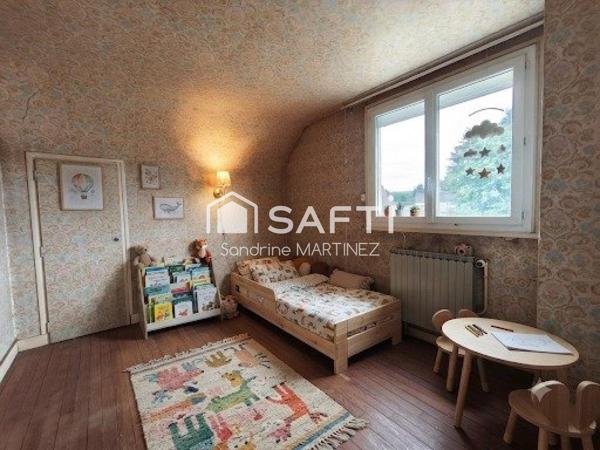 maison avec trois chambre au centre de Bornel