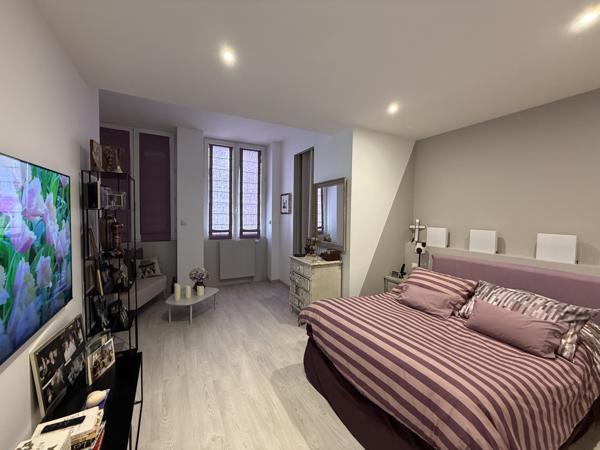 Saint-Étienne (42000) APPARTEMENT HYPER CENTRE 127m2