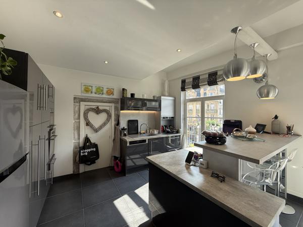 Saint-Étienne (42000) APPARTEMENT HYPER CENTRE 127m2