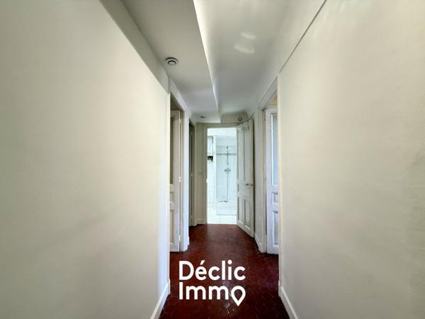 Vente appartement Grasse, 62m² 3 pièces 175 000€ avec balcon