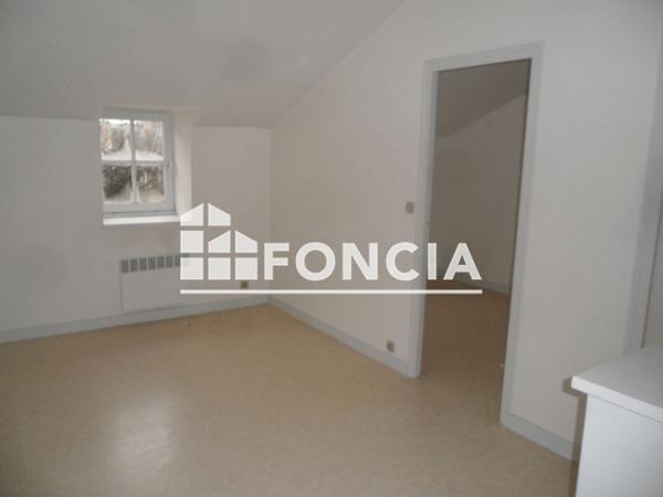 Location Appartement 2 pièces 27.07 m² - 55 RUE DE LA CATHEDRALE Poitiers 86000