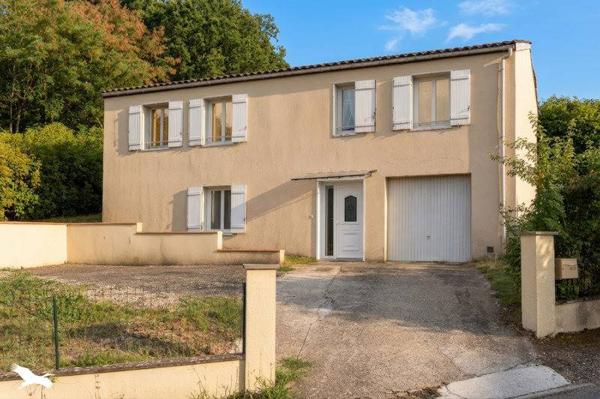 Maison 235 500 € Pont-du-Casse 5 p 130 m² DPE D