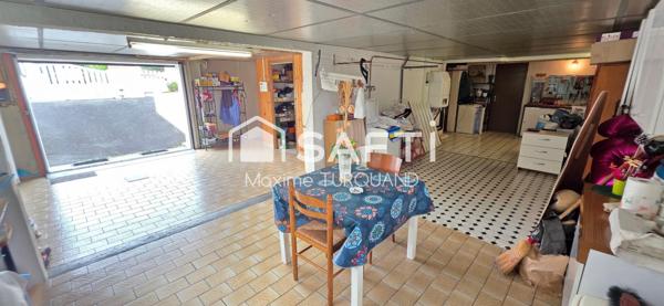 Pavillon sur sous-sol, 105m², 4 chambres, 1000m² de terrain.