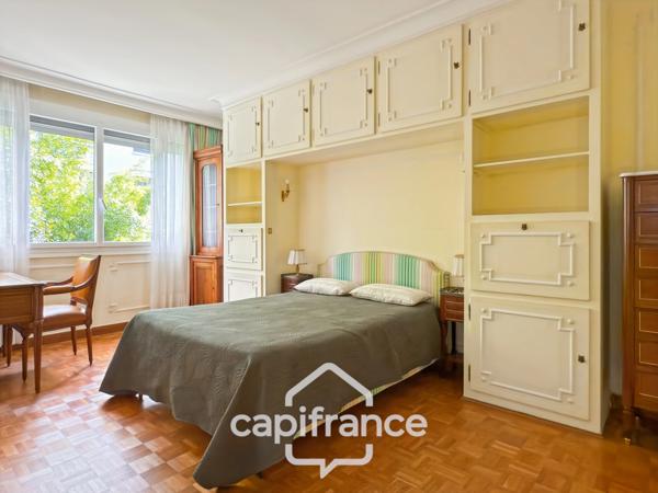 Appartement spacieux quartier Saint-James