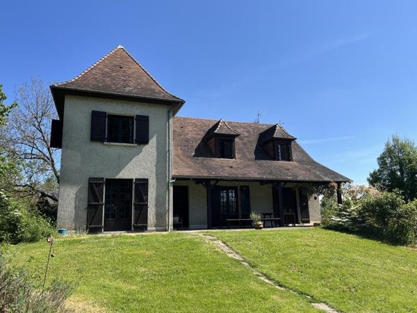Maison à vendre |  Lubersac |  8 pièces | 198 m²