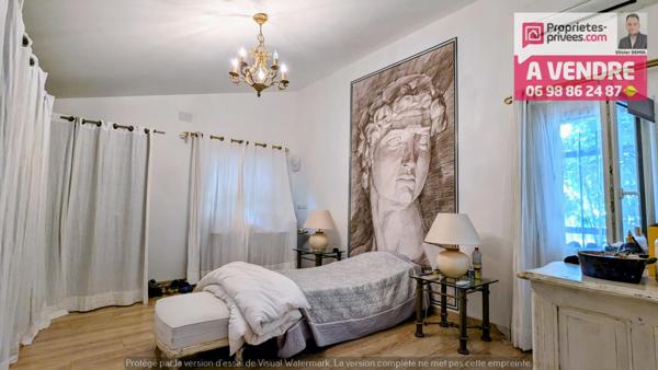 BELLE ET VASTE PROPRIETE DE CHARME